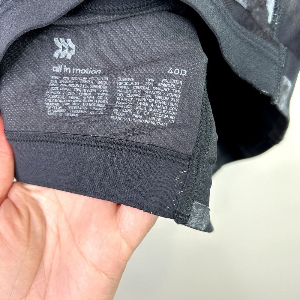 Black sports bra size 40D - Picture 5 of 6
